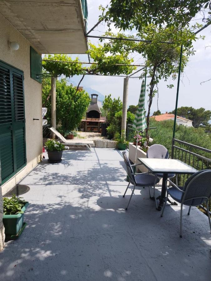 Apartments Mare - 150 M From Beach Brela Exterior foto