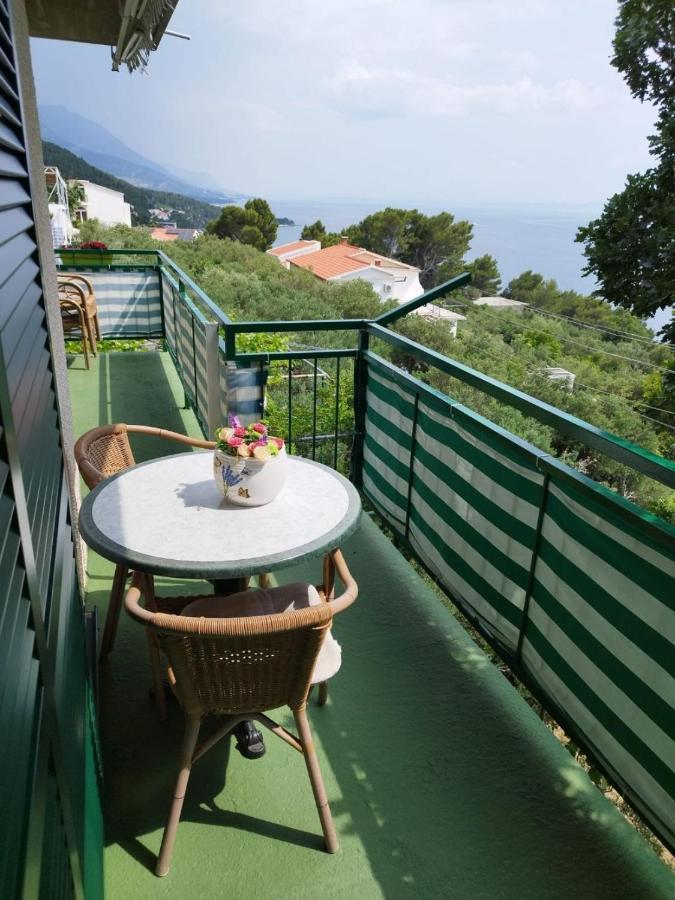Apartments Mare - 150 M From Beach Brela Exterior foto
